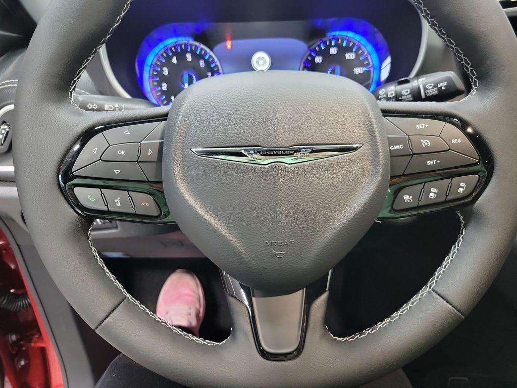 New 2026 Chrysler Pacifica Select w/ S Appearance Package AWD/4WD image 14