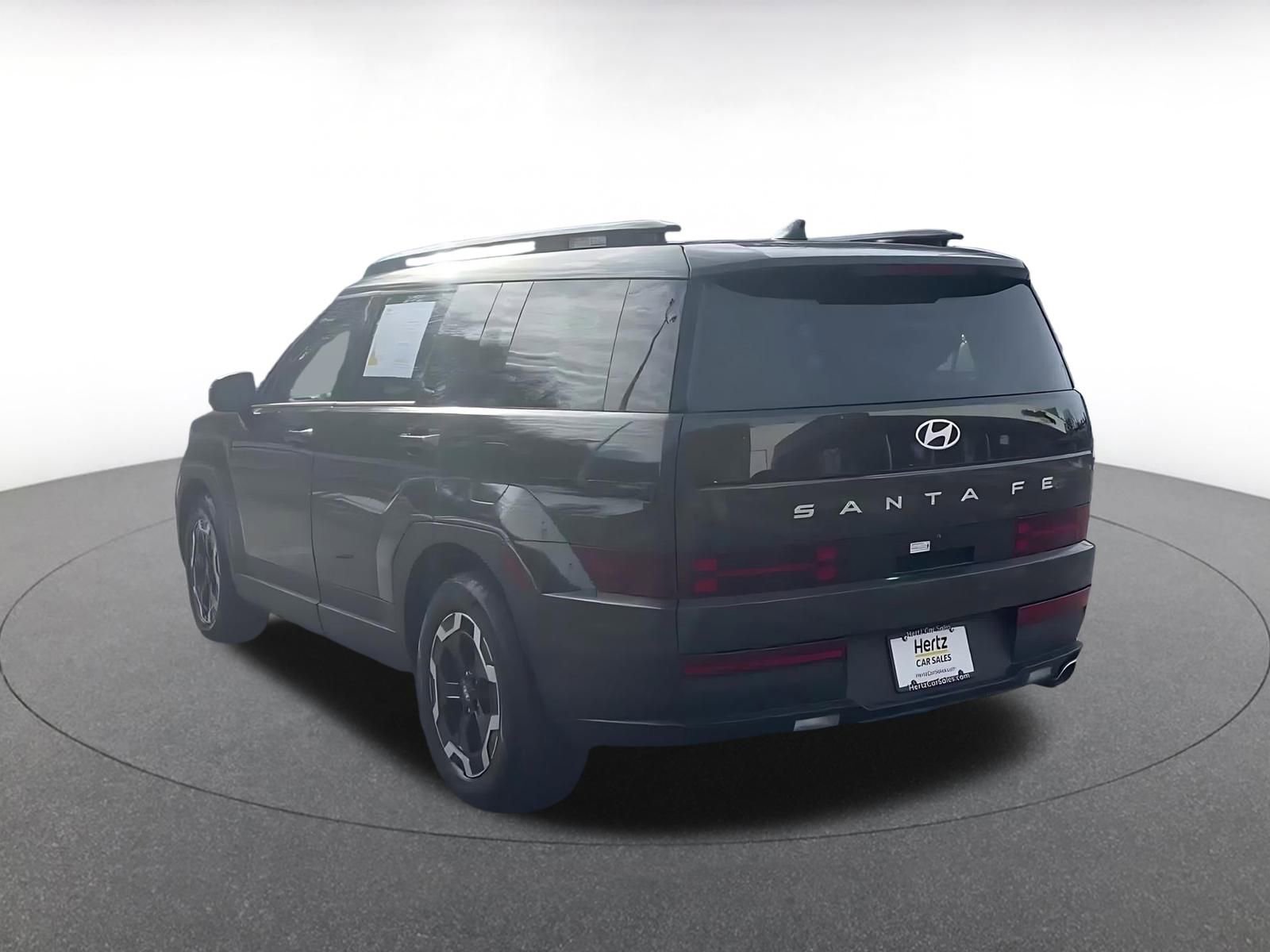 Used 2025 Hyundai Santa Fe SEL image 11