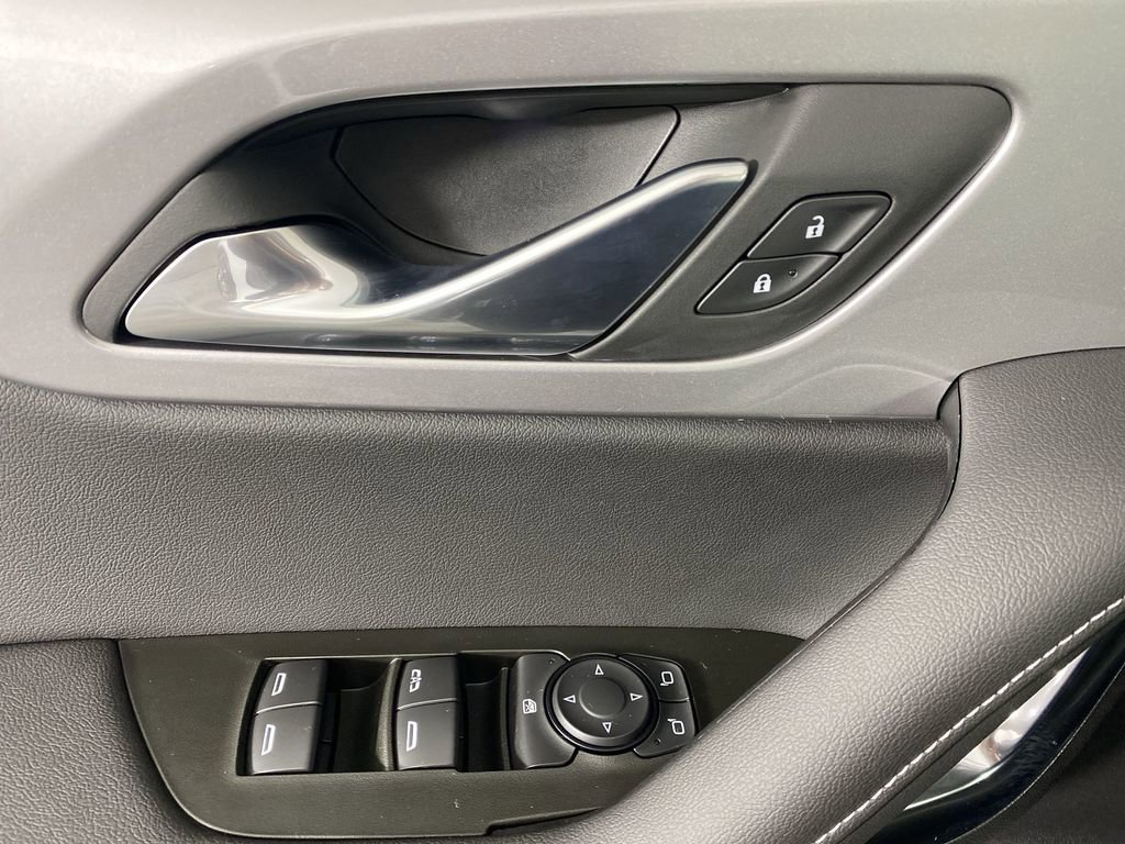 Certified 2025 Chevrolet Blazer LT w/ LPO, Cargo Package image 23