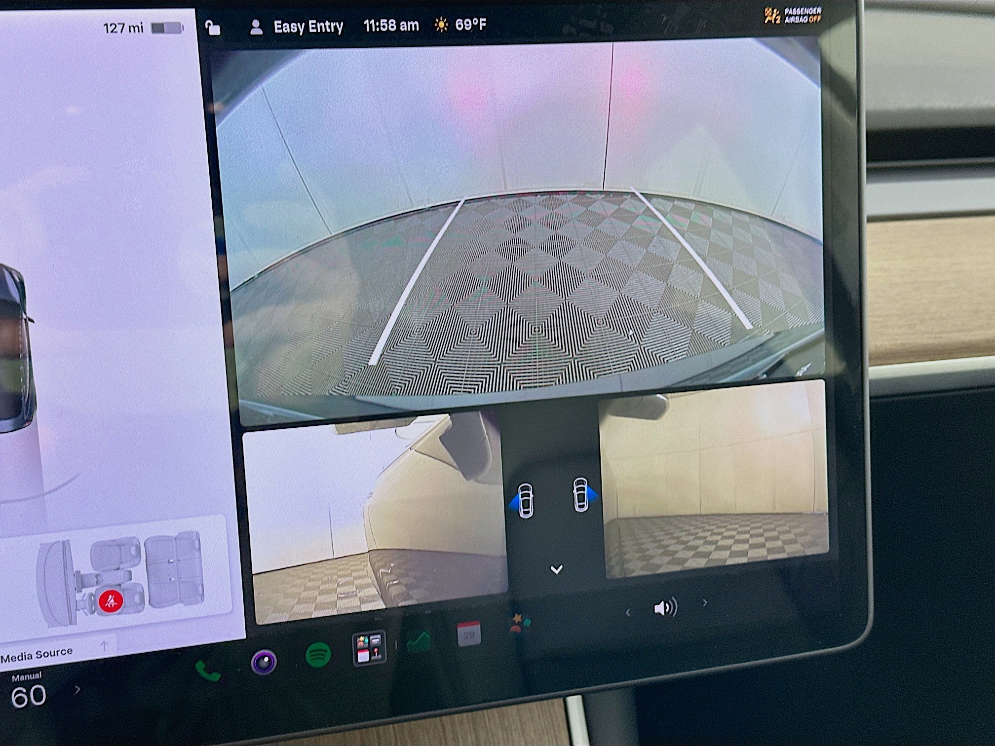 Used 2018 Tesla Model 3 Long Range RWD image 21