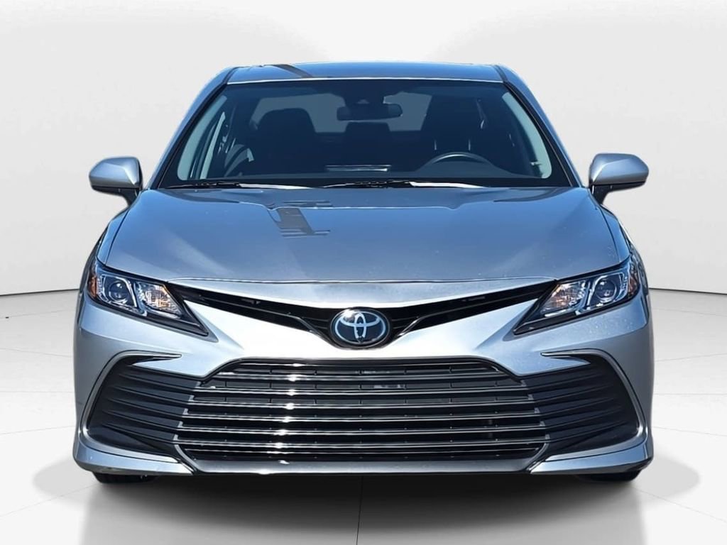 Used 2024 Toyota Camry LE FWD image 11