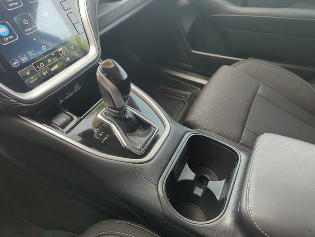 Used 2024 Subaru Outback Premium AWD/4WD image 28