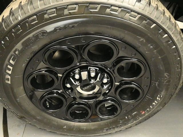 New 2026 Ford F350 Lariat w/ Black Appearance Package AWD/4WD image 16
