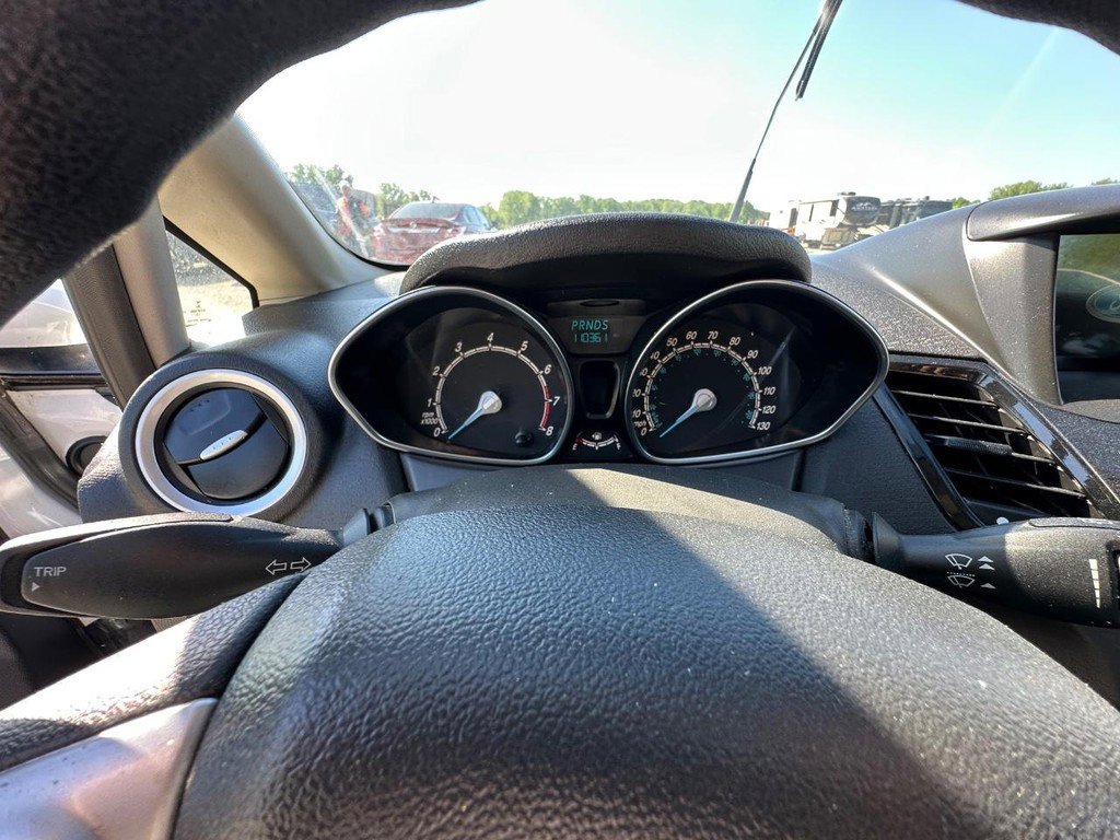 Used 2019 Ford Fiesta SE w/ Equipment Group 201A FWD image 10