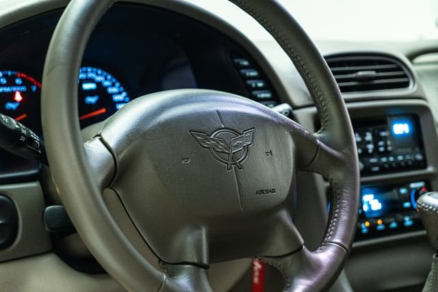 Used 2015 Cadillac CTS V RWD image 25