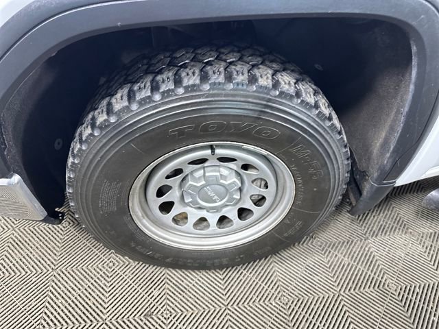 Used 2020 GMC Sierra 1500 4x4 Crew Cab w/ Convenience Package image 10