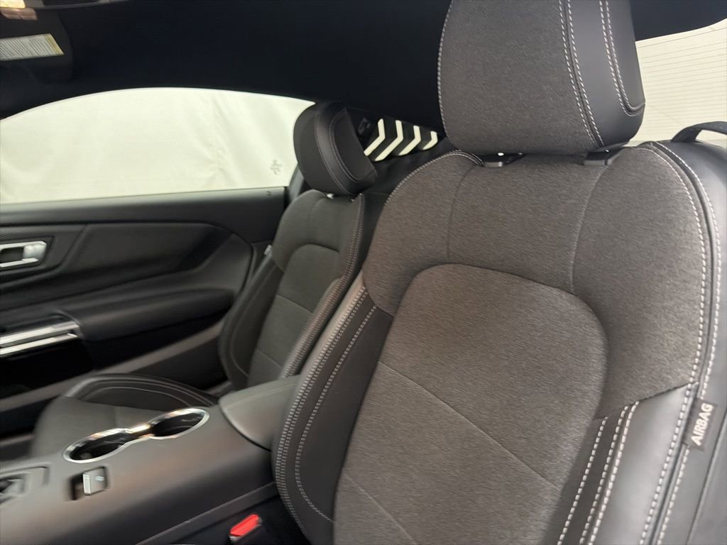 Used 2025 Ford Mustang Coupe image 14