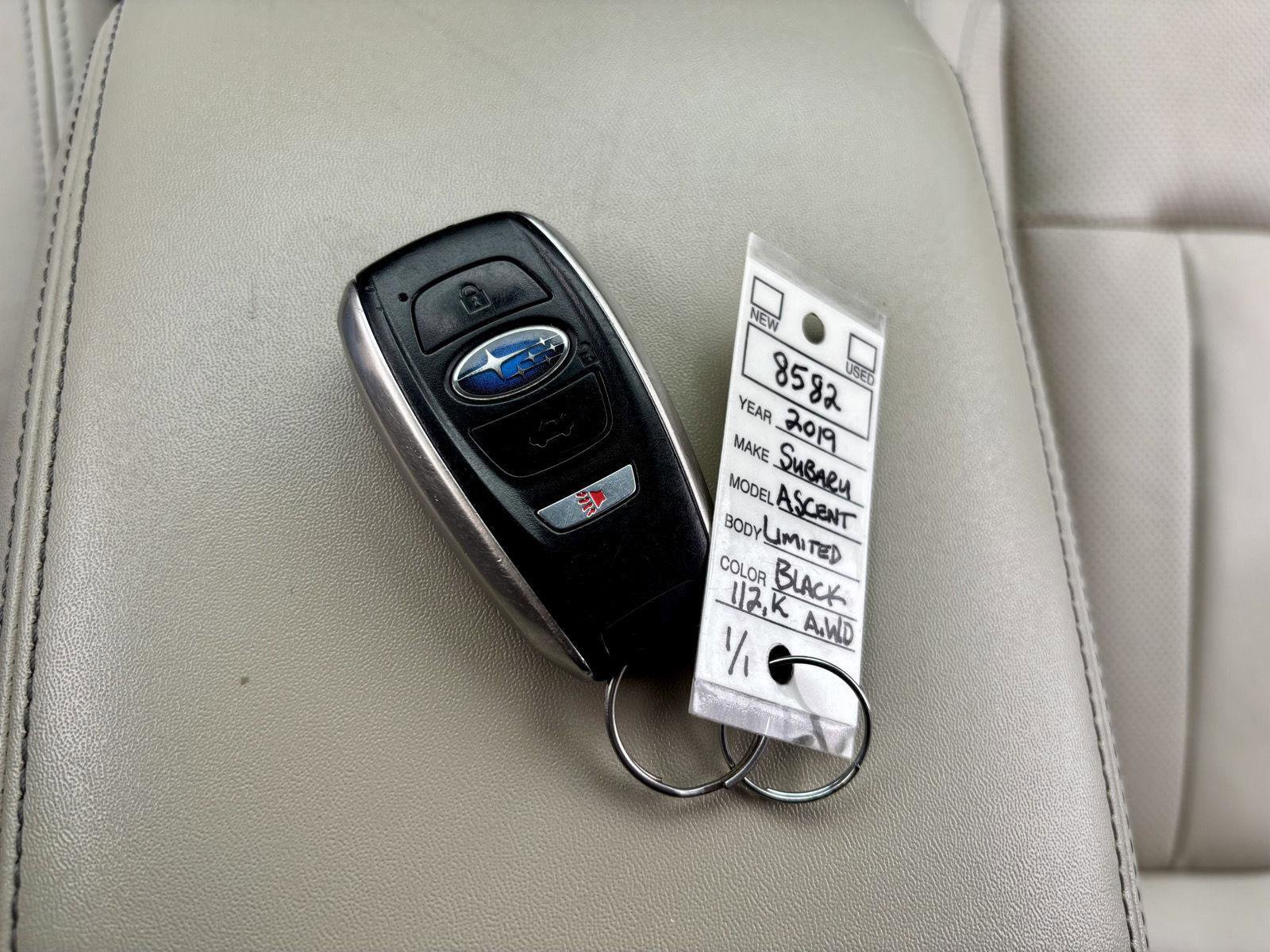 Used 2019 Subaru Ascent Limited AWD/4WD image 34