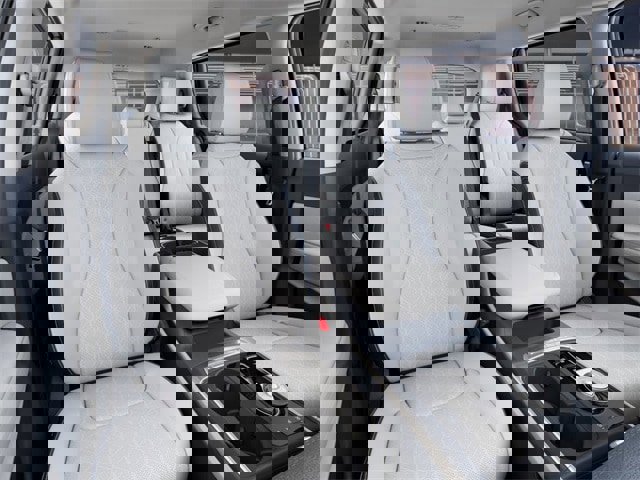 New 2026 Kia Carnival EX image 15