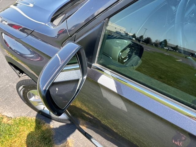 Certified 2025 Honda Pilot EX-L image 30