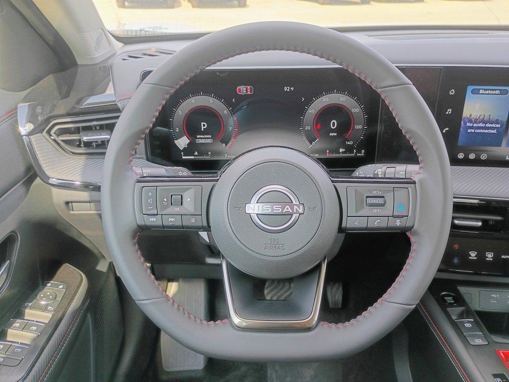 New 2026 Nissan Kicks SR image 9