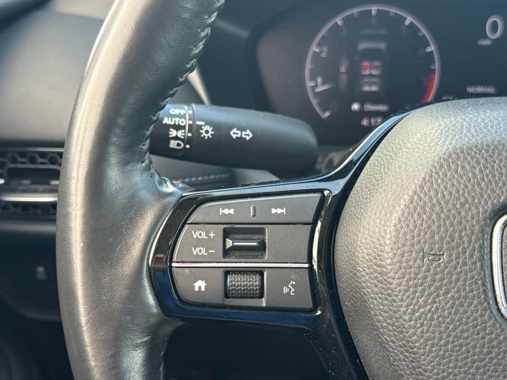 Used 2024 Honda HR-V EX-L image 14