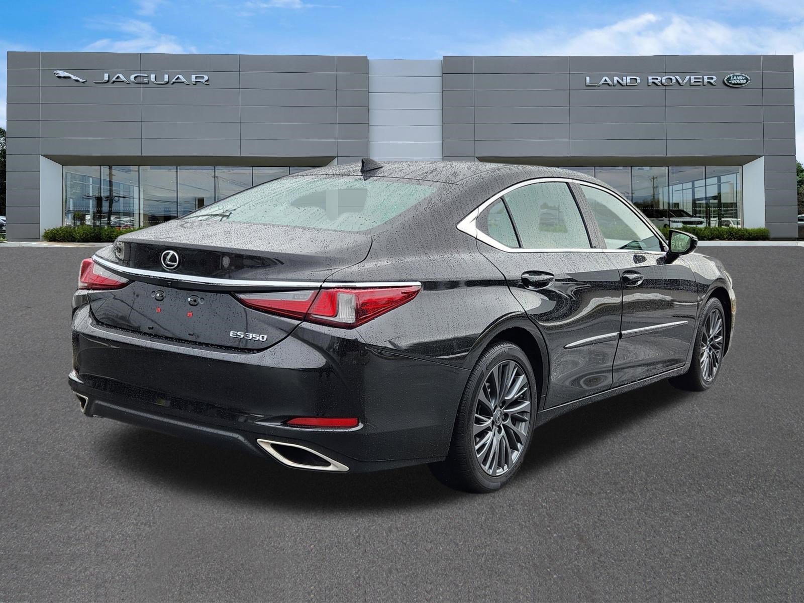 Used 2020 Lexus ES 350 w/ Premium Package image 4