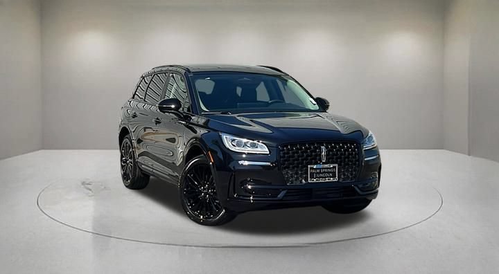New 2025 Lincoln Corsair Reserve w/ Jet Appearance Package AWD/4WD image 1