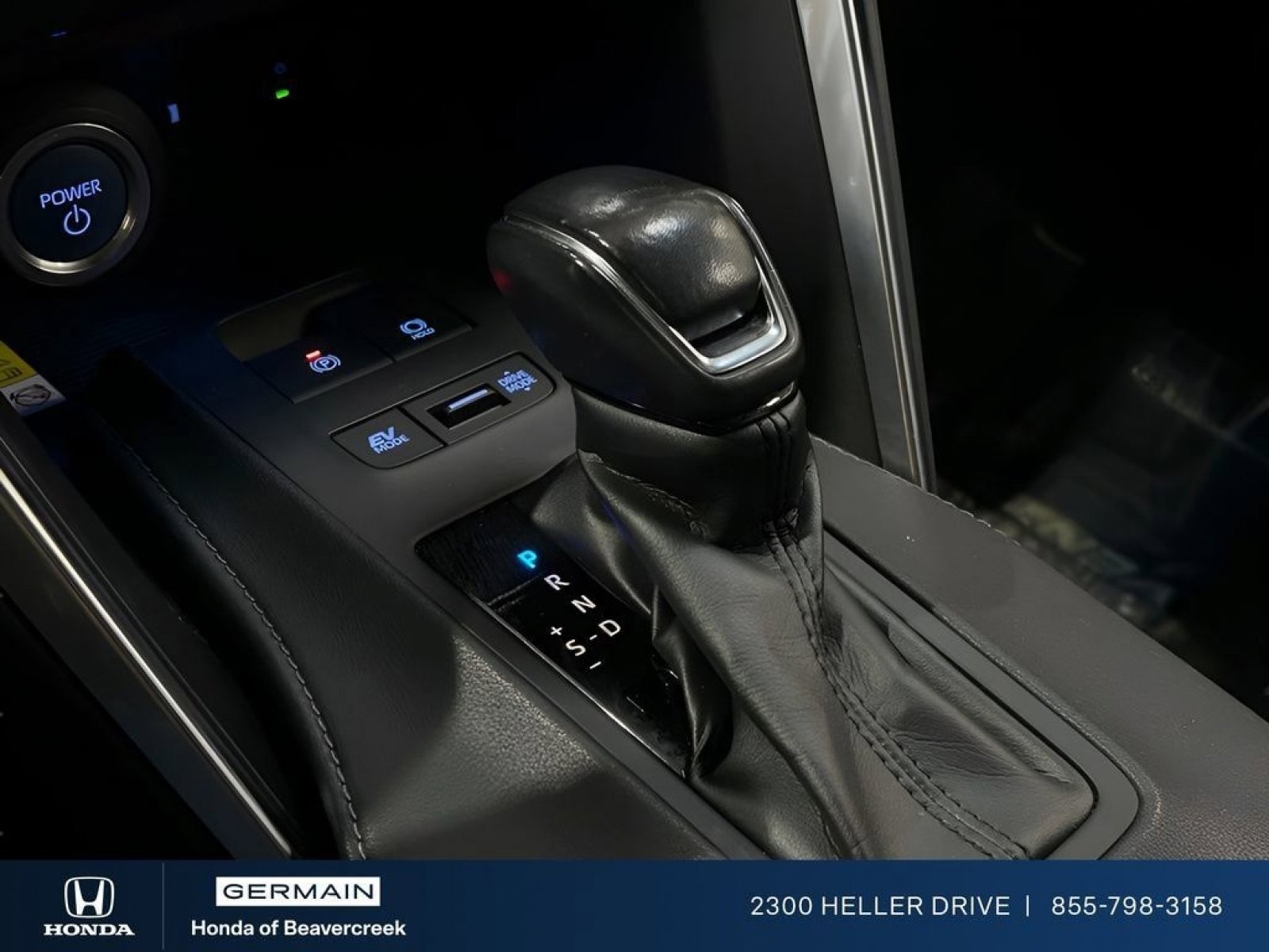 Used 2021 Toyota Venza LE AWD/4WD image 30