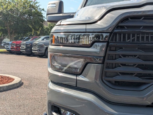 New 2026 RAM 3500 Big Horn AWD/4WD image 10