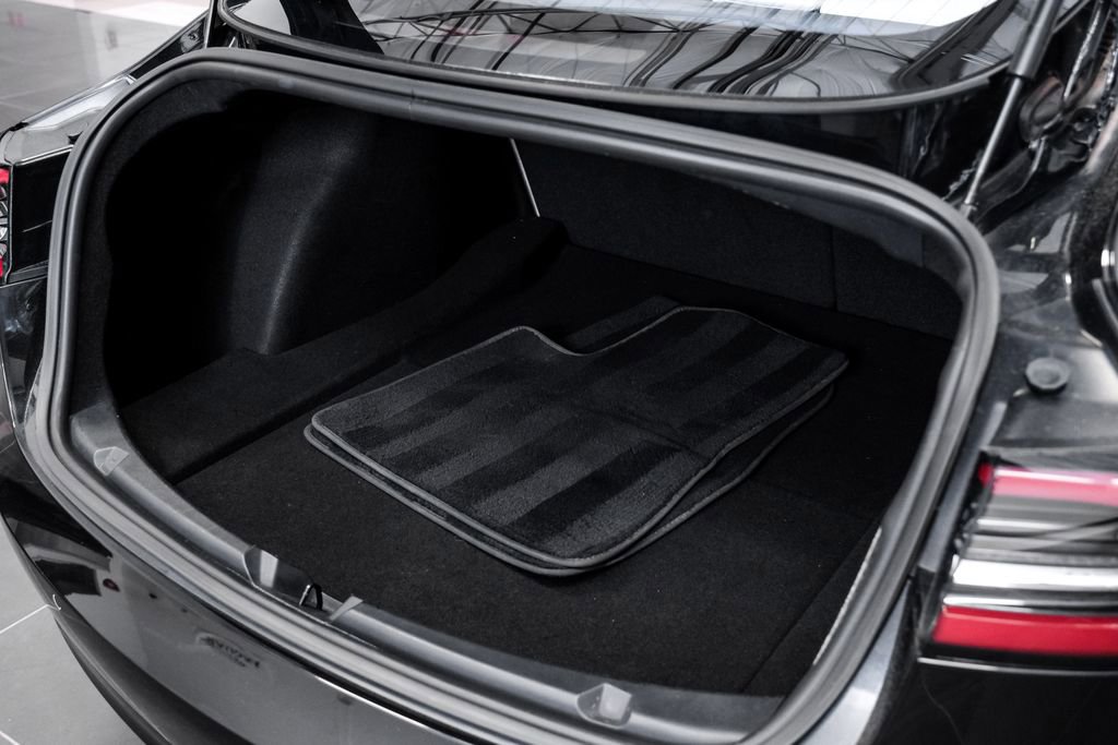 Used 2018 Tesla Model 3 Performance image 53