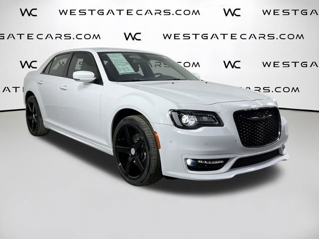Used 2023 Chrysler 300 Touring L w/ Popular Equipment Group image 47