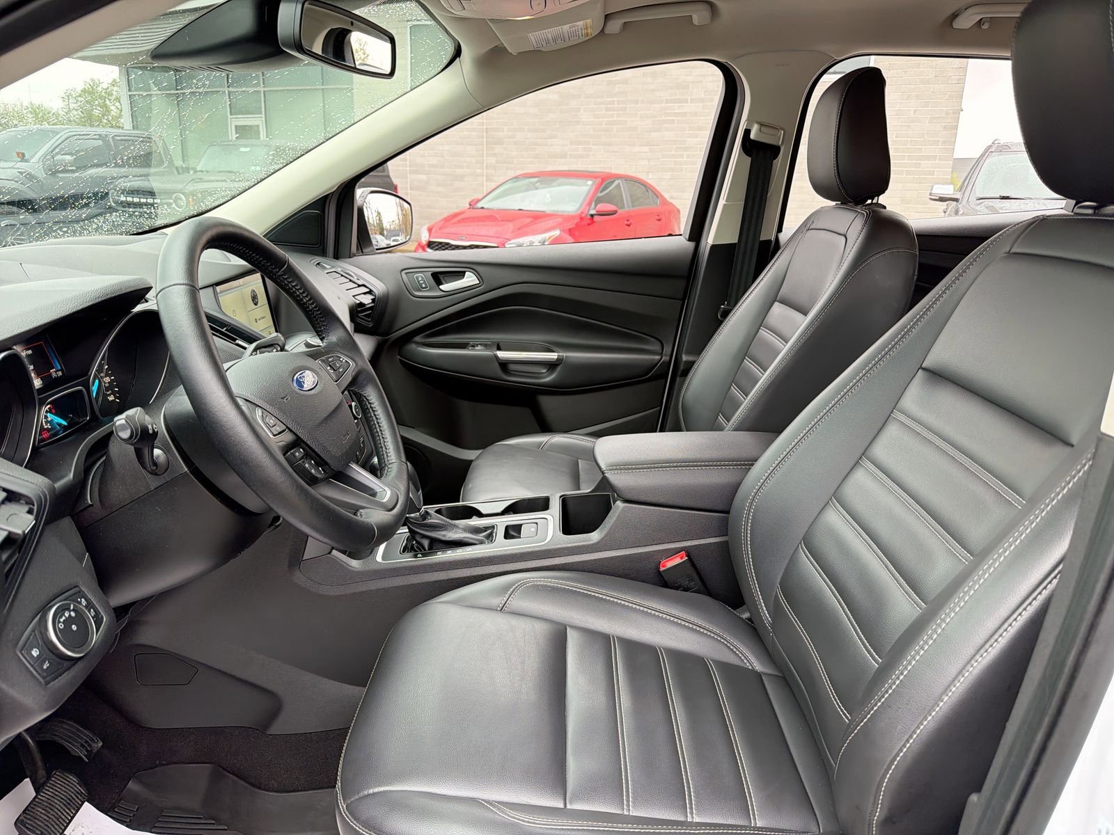 Used 2019 Ford Escape SEL AWD/4WD image 14