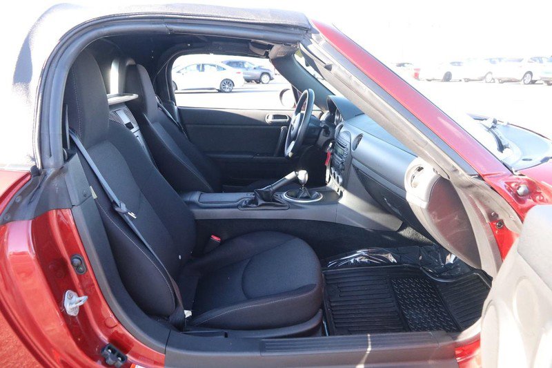 Used 2009 MAZDA MX-5 Miata Sport w/ Convenience Pkg image 16