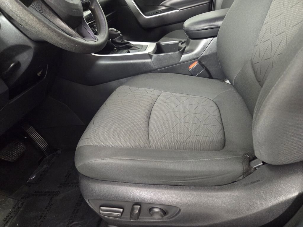 Used 2023 Toyota RAV4 XLE w/ Convenience Package AWD/4WD image 11