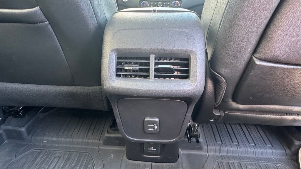 Used 2024 GMC Terrain AT4 w/ LPO, Floor Liner Package AWD/4WD image 11