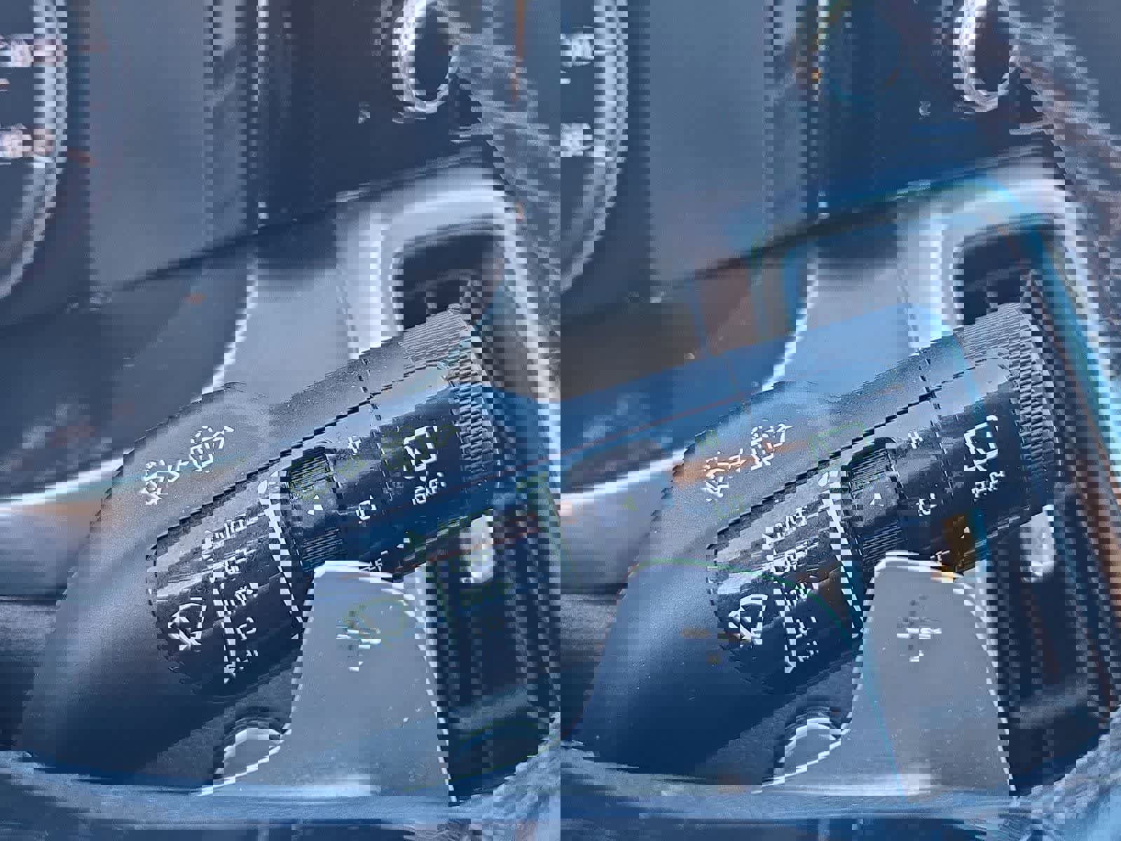 Used 2022 Kia Sorento S image 23