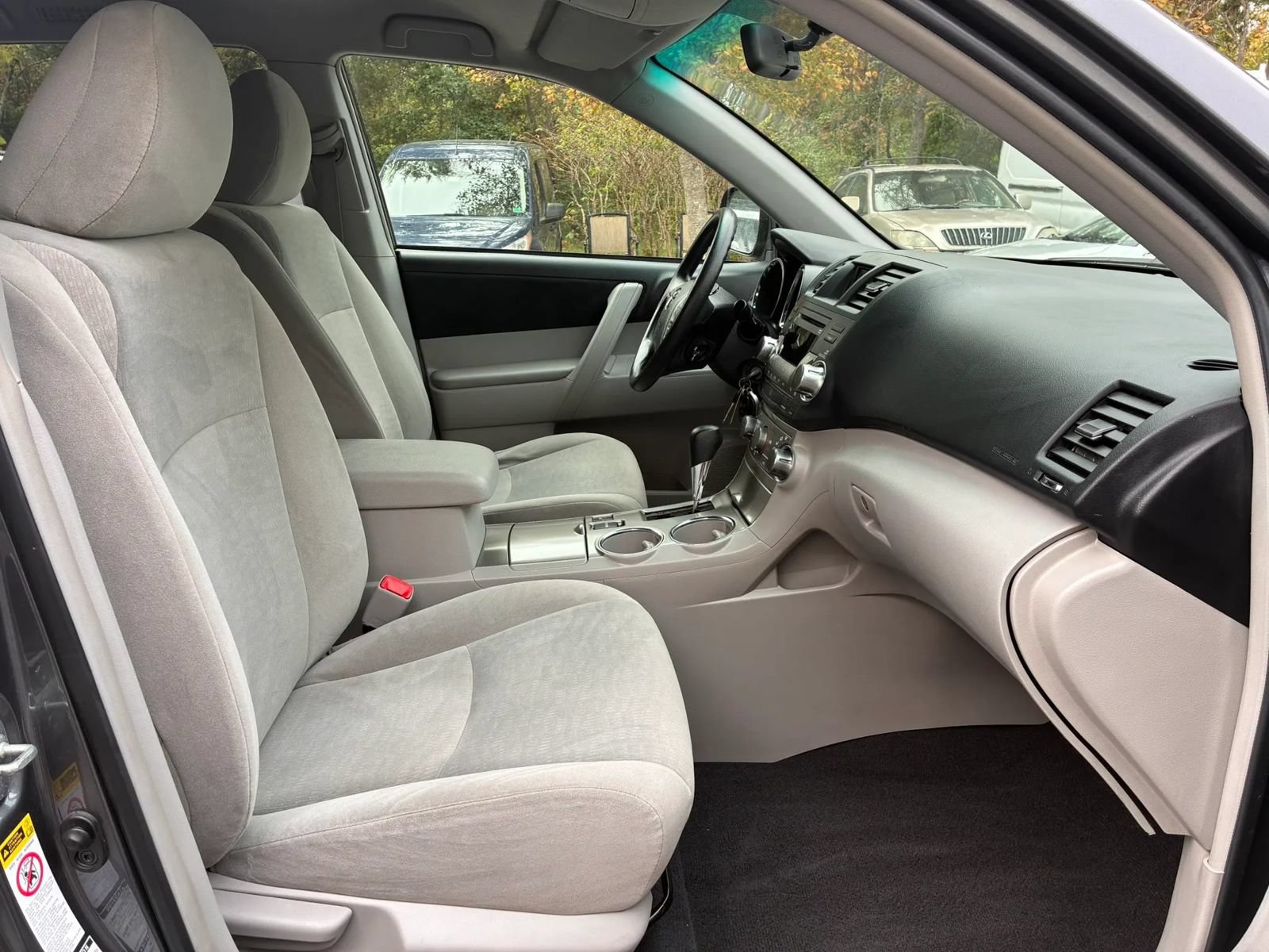 Used 2011 Toyota Highlander 4WD w/ Tech Pkg image 33