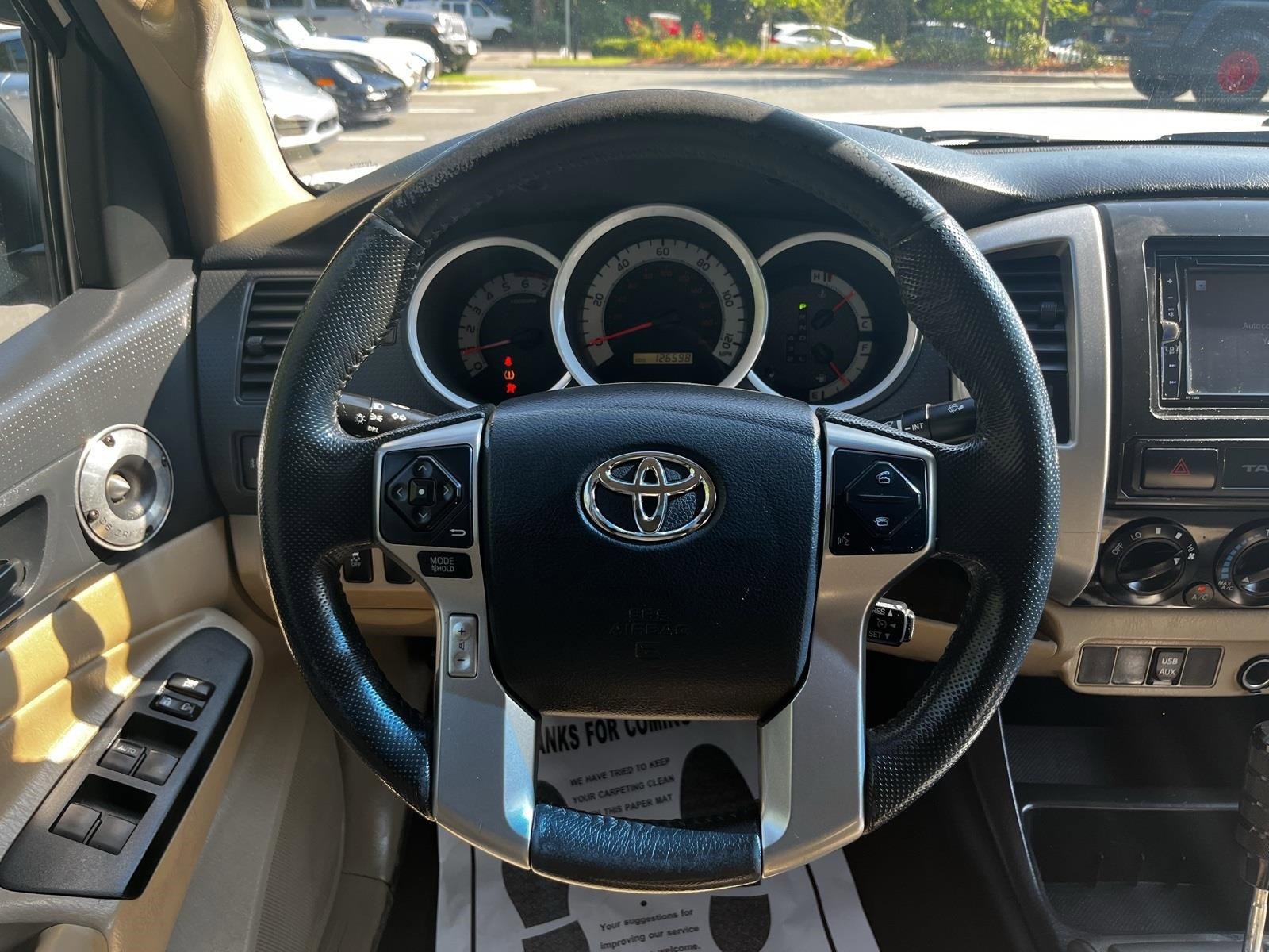 Used 2015 Toyota Tacoma PreRunner w/ SR5 Package image 30