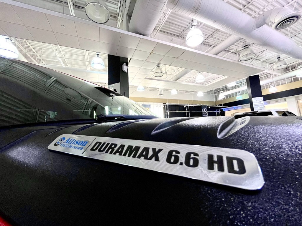 Used 2013 Chevrolet Silverado 3500 LTZ w/ LTZ Plus Package image 4