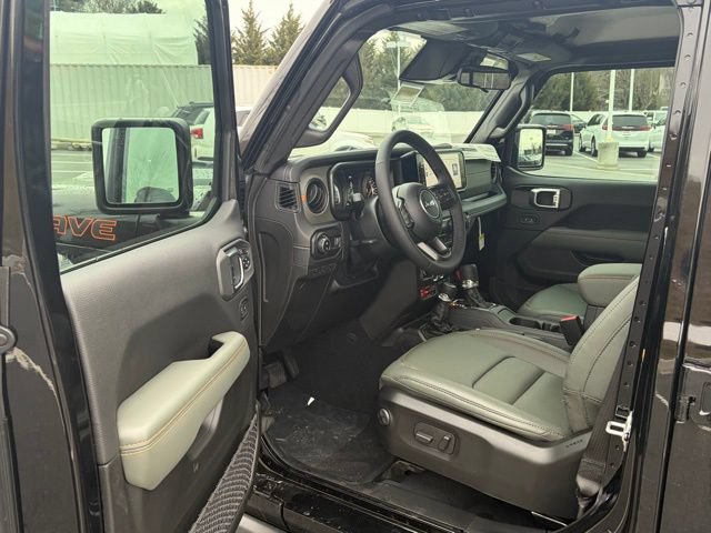 New 2026 Jeep Gladiator Mojave w/ Safety Group AWD/4WD image 14