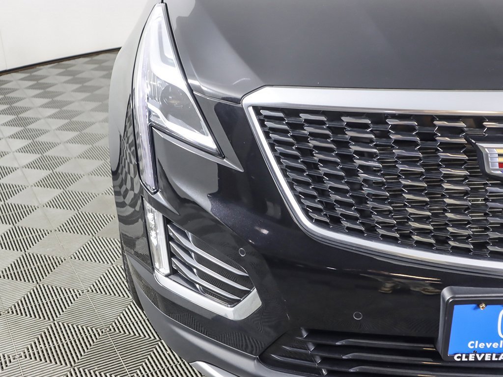 Used 2022 Cadillac XT5 Premium Luxury image 16