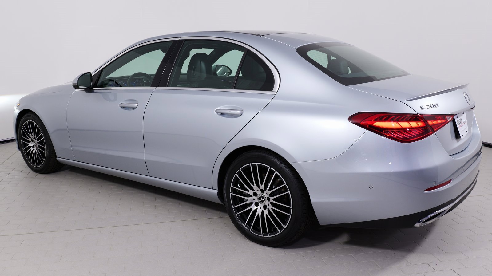 Used 2023 Mercedes-Benz C 300 4MATIC Sedan image 32