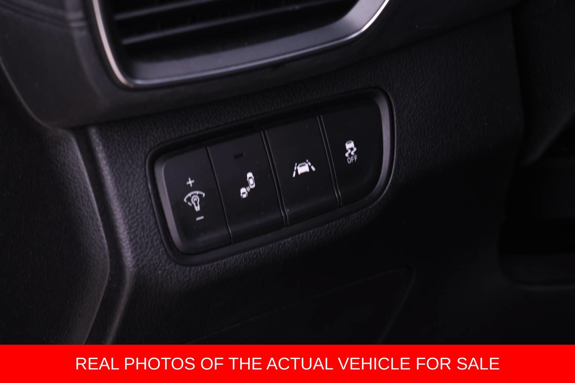 Used 2019 Hyundai Santa Fe SE FWD image 15