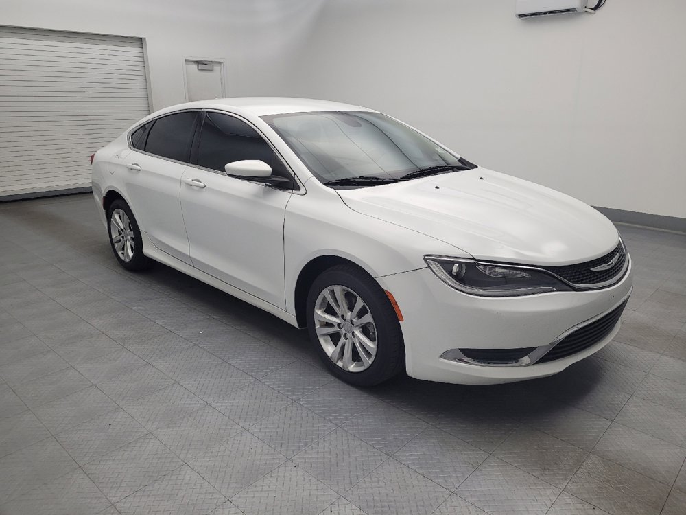 Used 2016 Chrysler 200 Limited Platinum image 11
