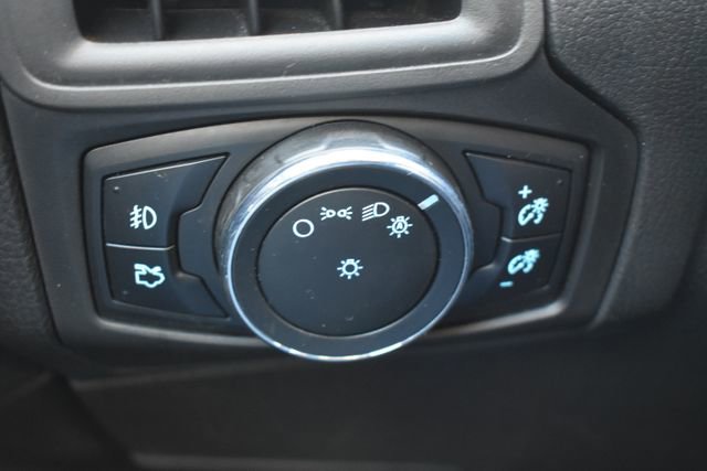 Used 2014 Ford Focus SE w/ Equipment Group 201A image 16