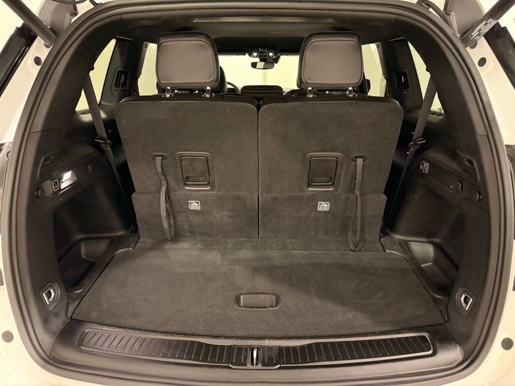 Used 2024 Jeep Grand Cherokee L Laredo image 10