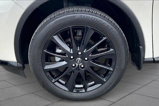 Certified 2024 Nissan Murano SV w/ SV Midnight Edition Package image 11