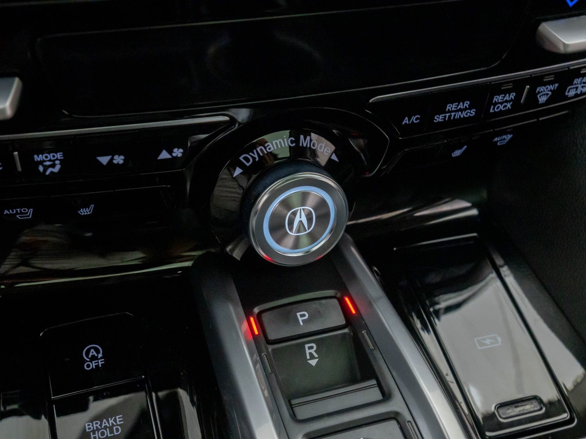 Used 2023 Acura MDX SH-AWD image 24