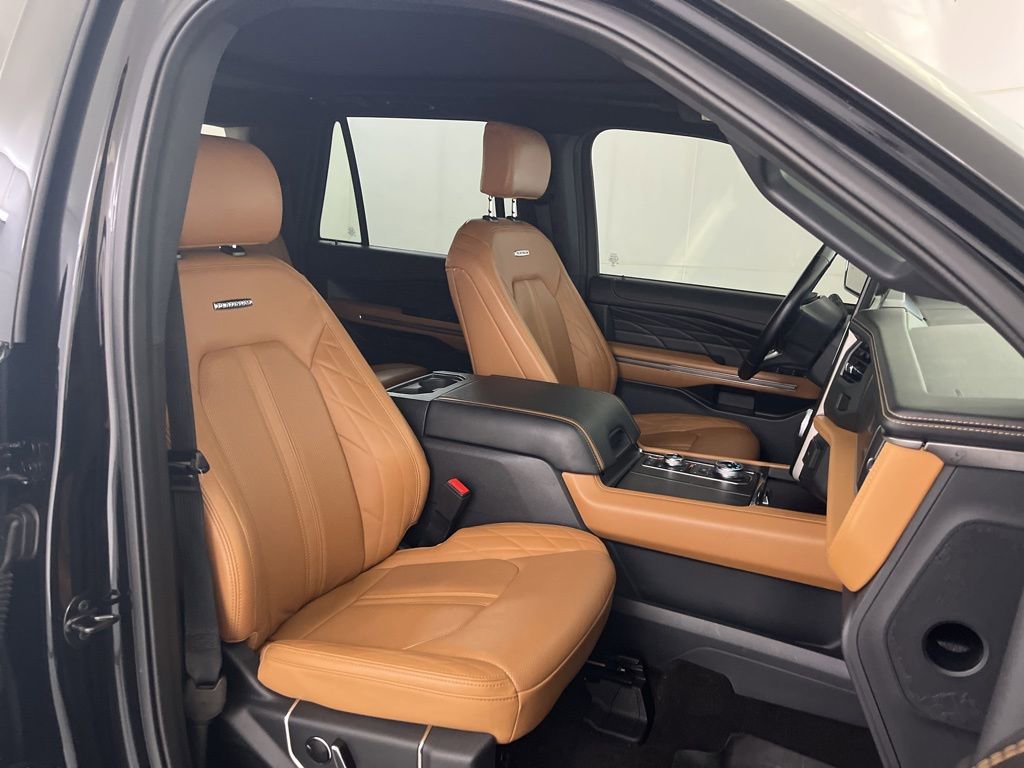 Used 2023 Ford Expedition Max Platinum image 23