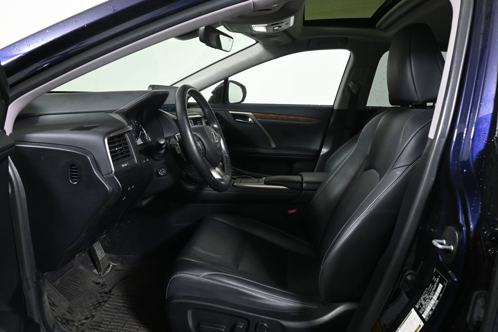 Used 2021 Lexus RX 350L Premium w/ Premium Package AWD/4WD image 3