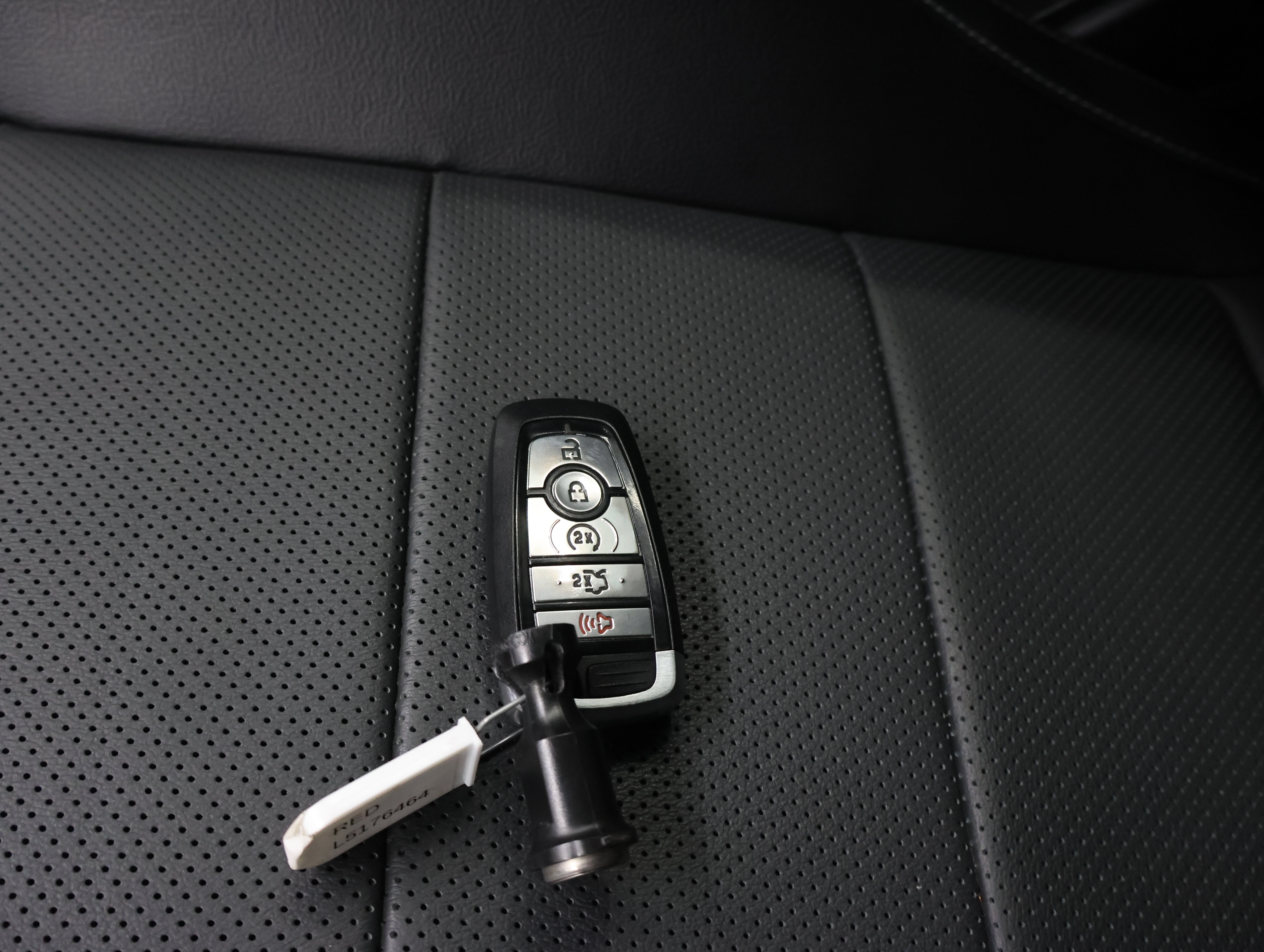 Used 2020 Ford Mustang GT Premium RWD image 45