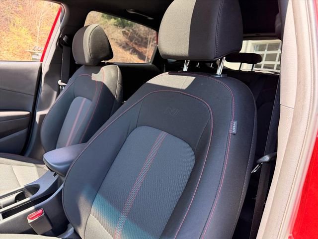 Used 2022 Hyundai Kona N Line w/ Tech Package image 9