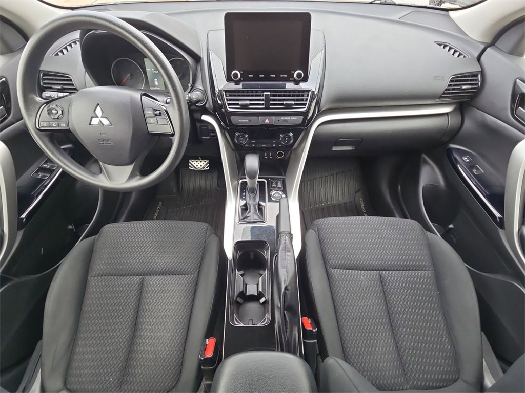 Used 2023 Mitsubishi Eclipse Cross LE image 21