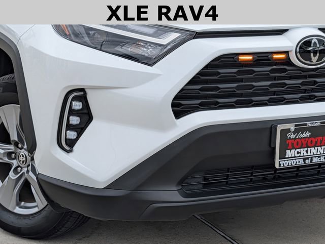 Used 2025 Toyota RAV4 XLE image 3