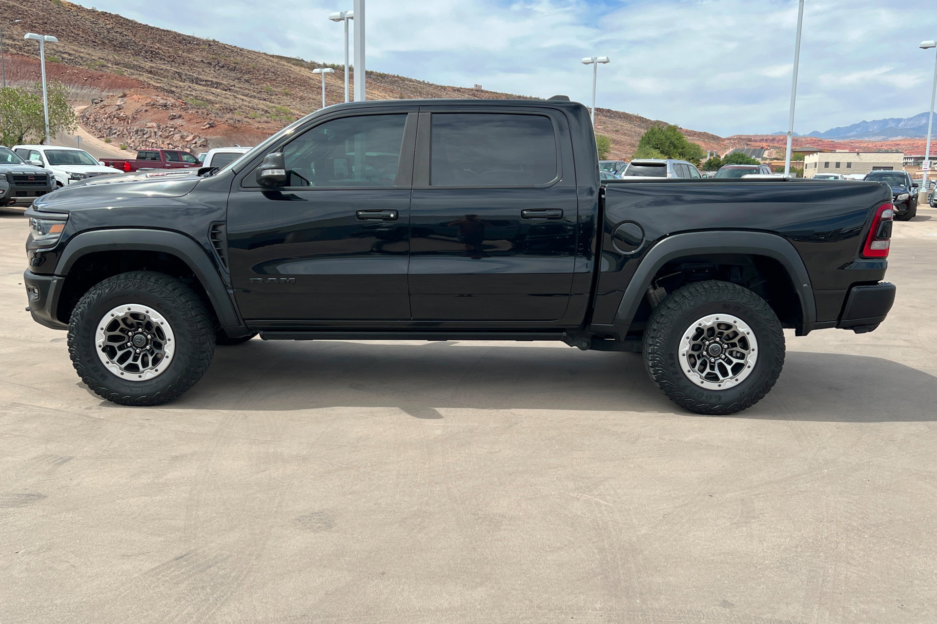 Used 2022 RAM 1500 TRX w/ TRX Level 2 Equipment Group AWD/4WD image 2
