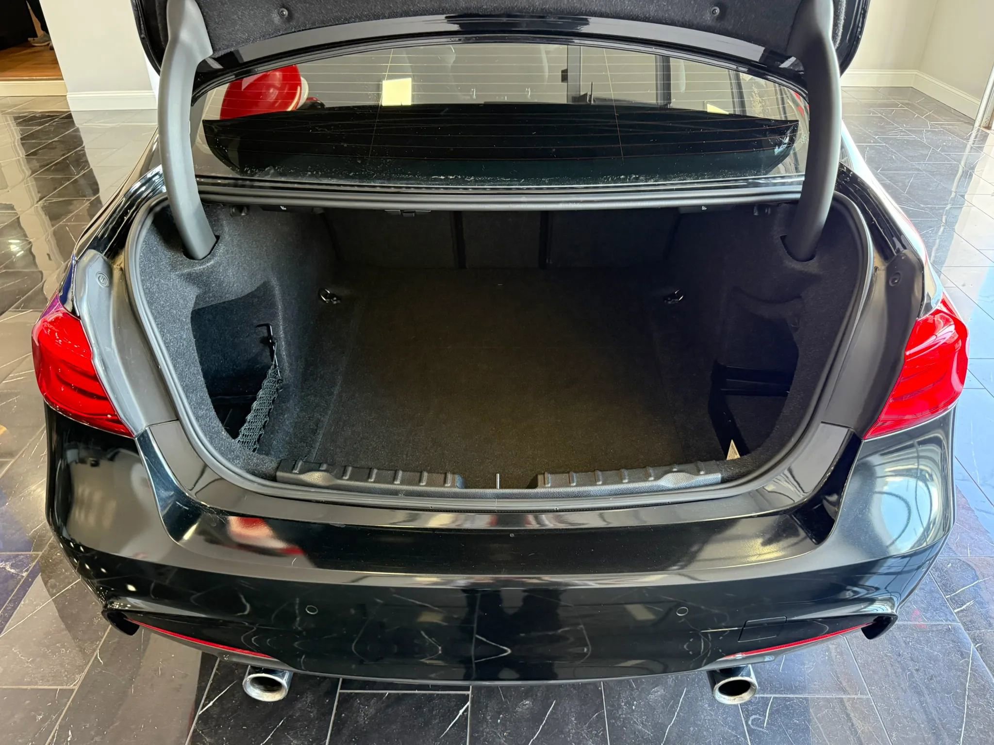 Used 2018 BMW 340i Sedan w/ Track Handling Package image 30