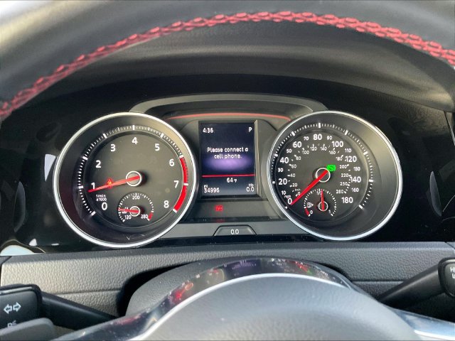 Used 2021 Volkswagen Golf 4-Door FWD image 24