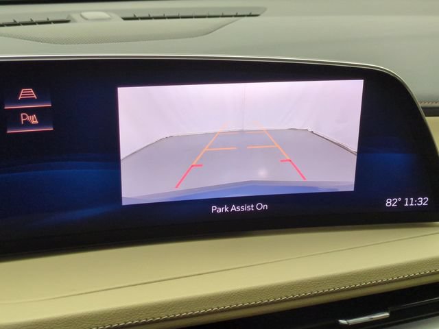 Certified 2024 Cadillac XT4 Premium Luxury w/ Technology Package AWD/4WD image 15