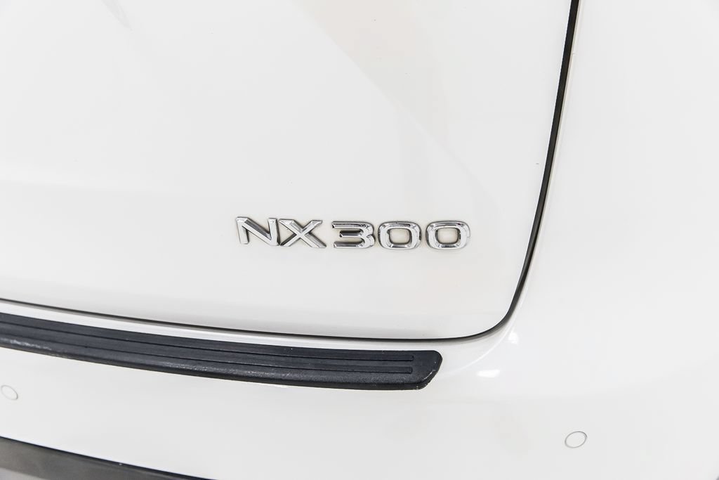 Used 2020 Lexus NX 300 FWD w/ Comfort Package image 7